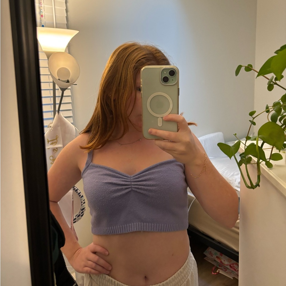 Super cropped knit sweater top